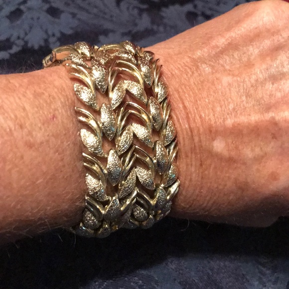 Jewelry - Vintage 60’s Wide Gold Bracelet